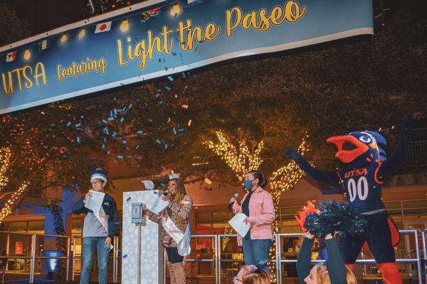 Light the Paseo